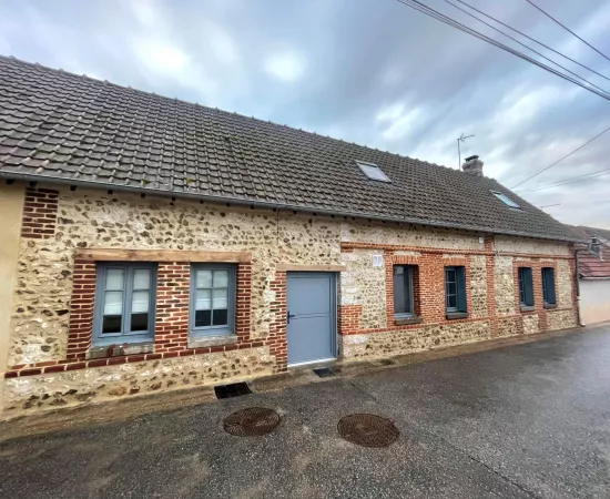 Restaurations de façades cimenté avec problème de remonté capillaire 